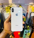 Apple iPhone XS 64GB White - 2