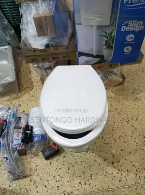 Frencia Toilet Seat with Cover - Brand New