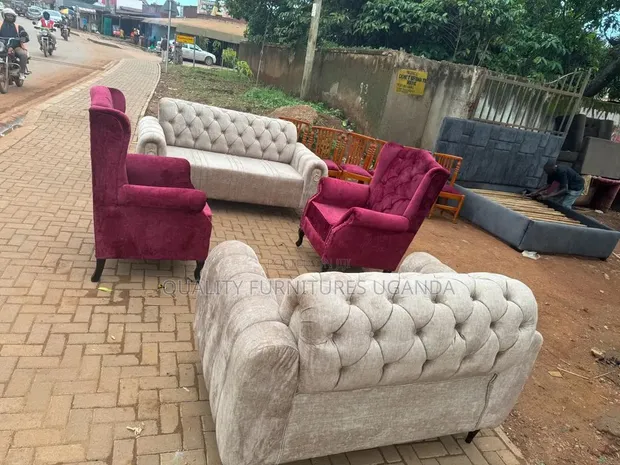 7 Seater Button Sofa Set - 1