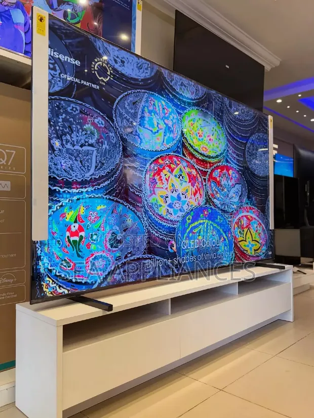 Hisense 100" UXQ QLED 8K Smart TV - 1