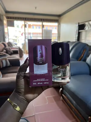 Givenchy Pour Homme Smart Collection Perfume - 25ml