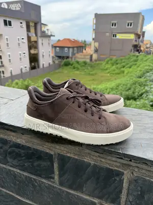 Caterpillar Men's Casual Sneakers