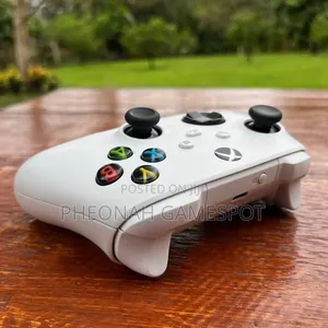 UK Used Original Xbox Series S/X Controllers
