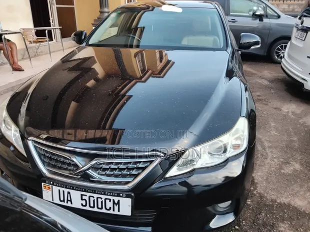 Toyota Mark X 2013 Black - 1