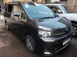 Toyota Voxy 2013 Gray - 4