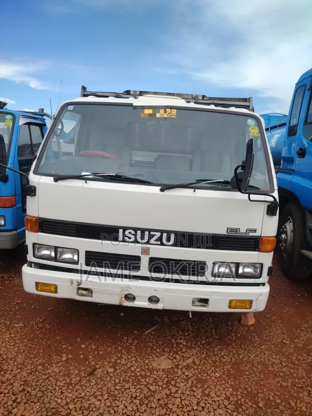 Isuzu Elf 3 Ton Rigid Truck - 1
