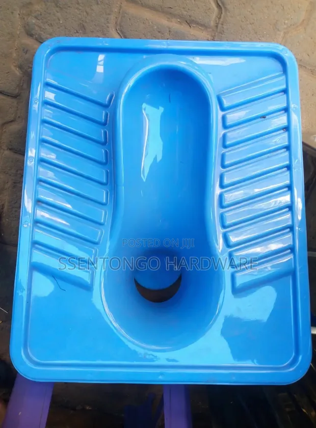 Toilet Seat - Plastic, Good Quality - 1