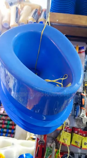 Sato Toilet Seat - Blue Plastic