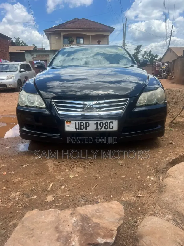 Toyota Mark X 2.5 AWD 2010 Black - 1