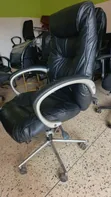 Executive Office Chair - Black Leather - 2