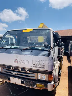 Fuso Mignon Self Loader Truck