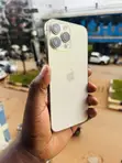 Apple iPhone 13 Pro Max 256GB Gold - 1