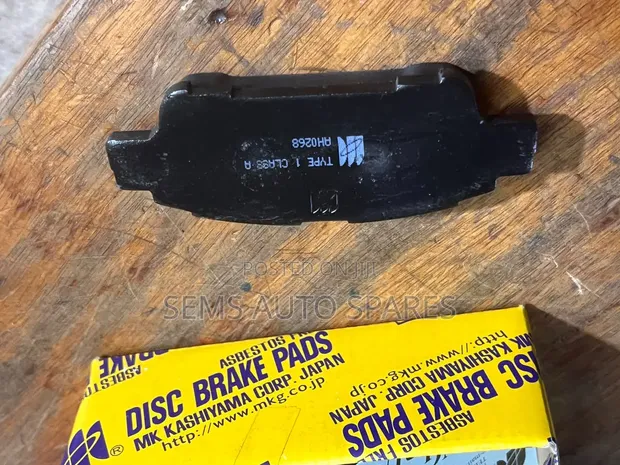Toyota Noah Rear Brake Pads - 1