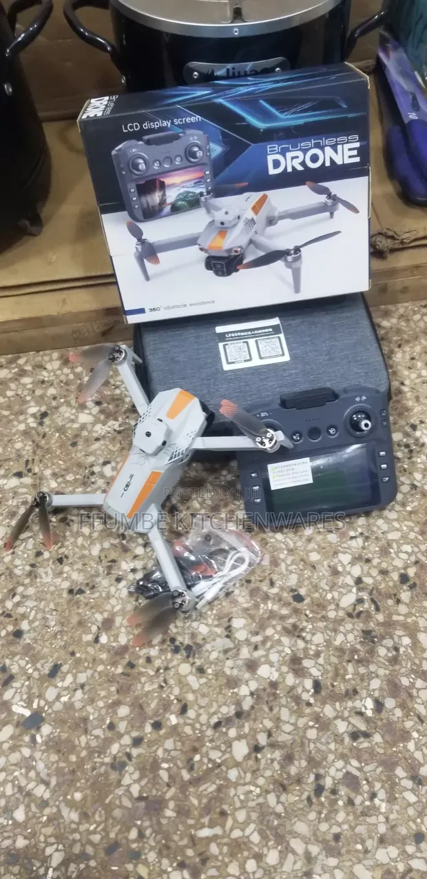 LF669 5G GPS Brushless Quadcopter Drone with Integrated Screen - 1
