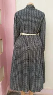Elegant Black & White Printed Long-Sleeve Midi Dress - 2