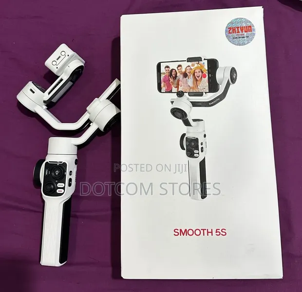 Zhiyun Smooth 5S 3-Axis Smartphone Gimbal Stabilizer - 1