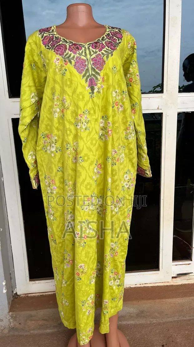 Second Hand Dresses - 1