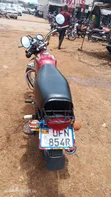 Bajaj Boxer 100 2023 Red - 5