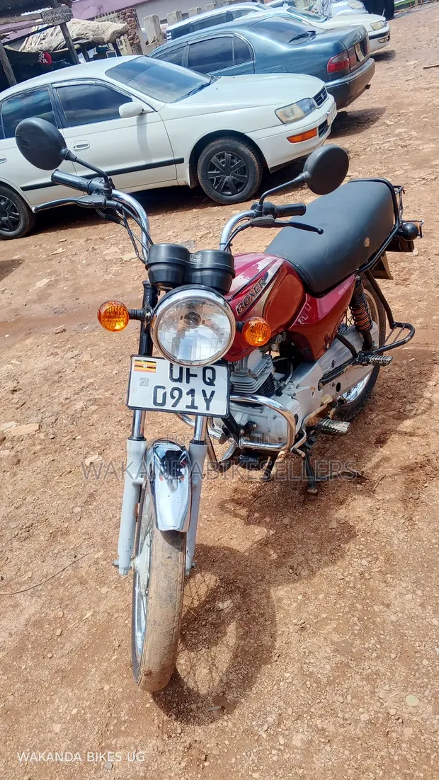 Bajaj Boxer 100 2023 Red - 1