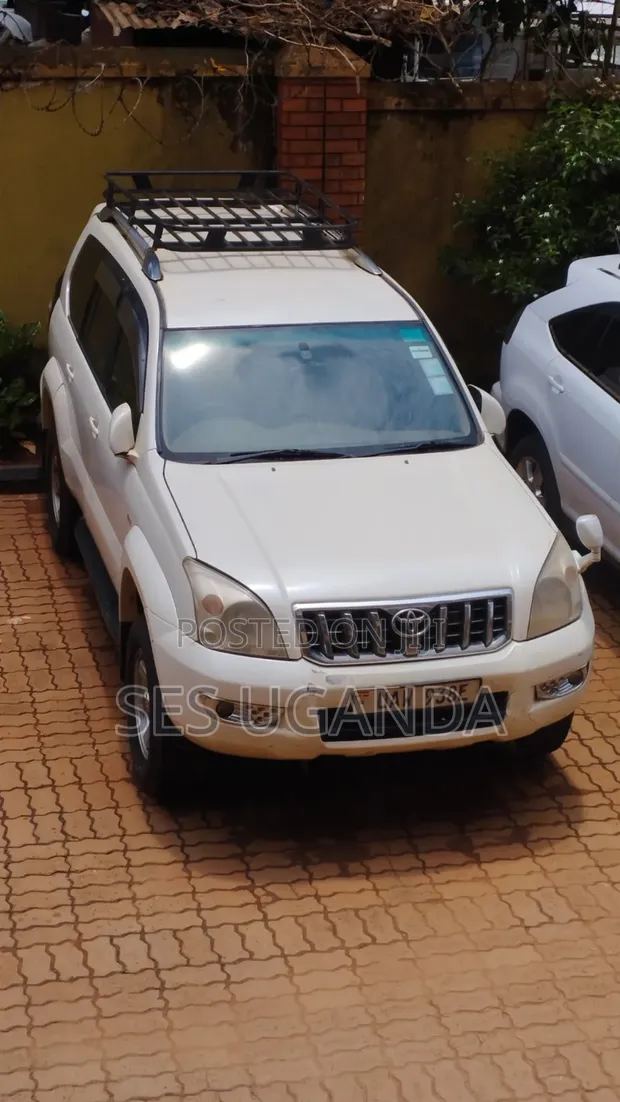 Toyota Land Cruiser Prado 2.7 5dr 2004 White - 1