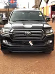 Toyota Land Cruiser 4.6 V8 ZX 2017 Black - 2