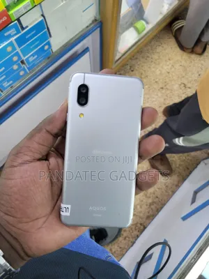 Sharp Aquos Sense 3 SHV45 64GB White