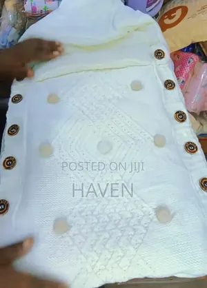 Baby Receiver - Buttons & Woolen Inside