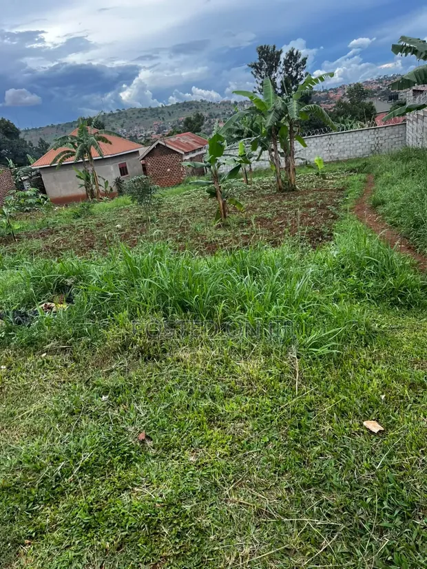 Plot for Sale in Nalumunye - 1