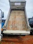 Isuzu 6HE1-2 Rigid Truck - 4
