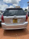 Toyota Wish 2006 Silver - 2