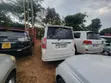 Toyota Noah 2011 White - 3