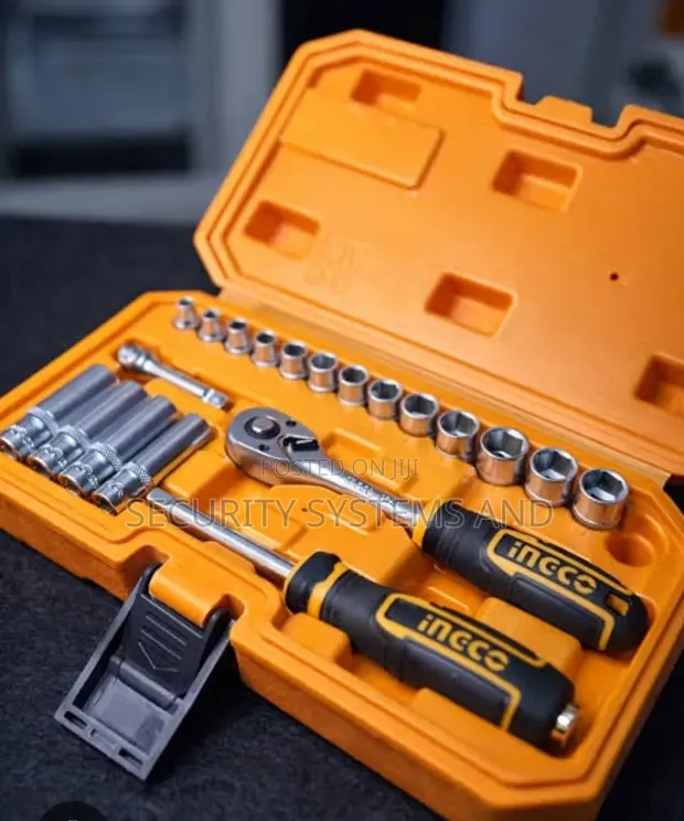 INGCO 20-Piece Ratchet Socket Set - Reversible - 1
