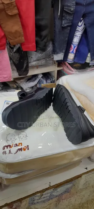 Crab Kids Girls' School Shoes