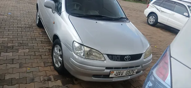 Toyota Corolla Spacio 2001 Silver - 1