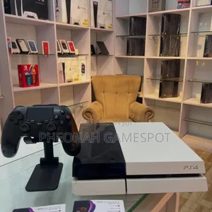 PS4 Standard Console with 13 Games & 2 Controllers