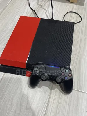 PS4 Standard Console with 13 Games & 2 Controllers