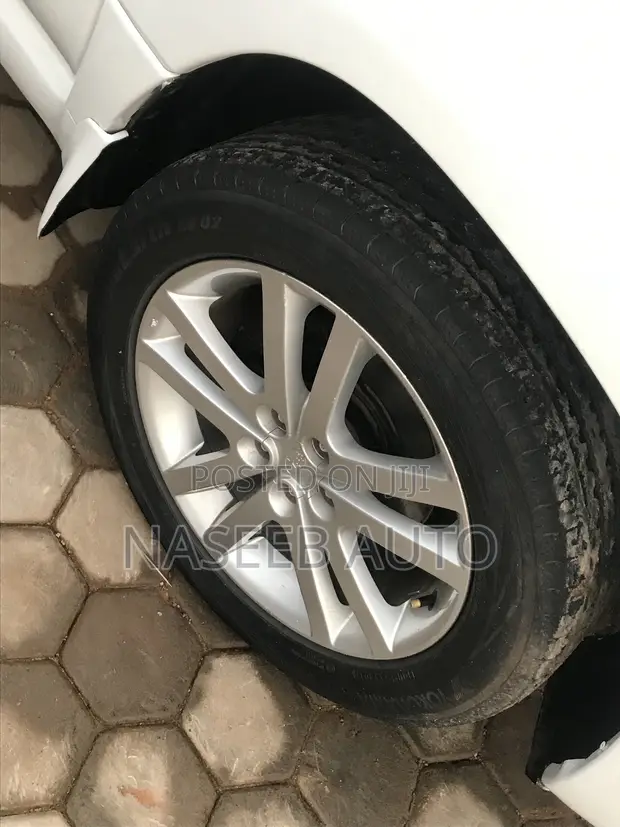 Subaru Forester 2007 White - 1