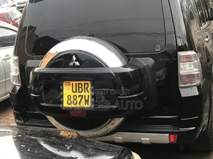 Mitsubishi Pajero 2010 Black
