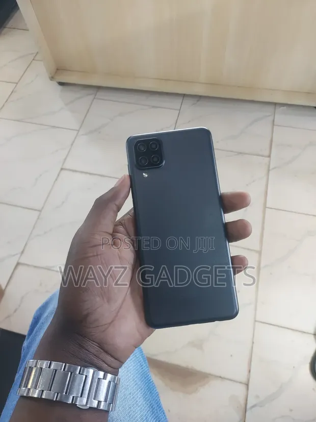 Samsung Galaxy A12 64GB Black - 1