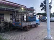 Isuzu Elf Truck - 2