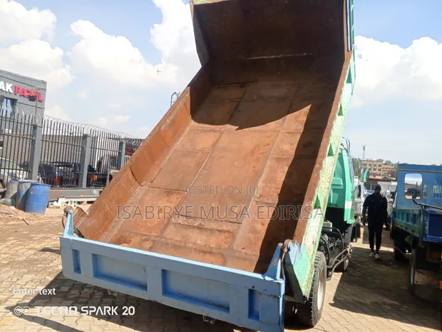 Isuzu F Series 4-Ton Dump Truck - Brand New - 1