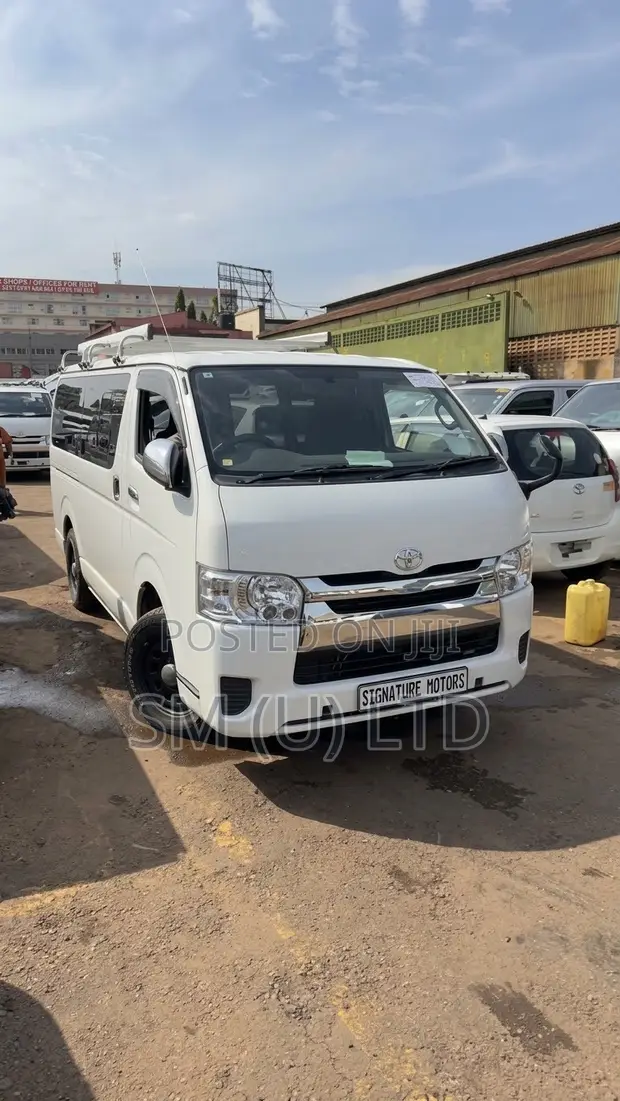 Toyota HiAce 2014 GL - 1