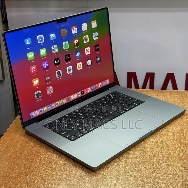 Apple MacBook Pro 2023 M2 16GB RAM 1TB SSD - 1
