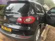 Volkswagen Tiguan 2010 Black - 2