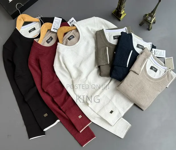 Men's Textured Waffle-Knit Crewneck Long-Sleeve T-Shirt - 1