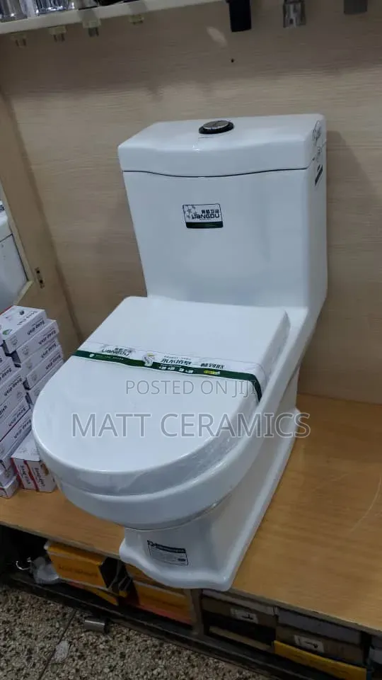 Strong Toilet Seat - Brand New - 1