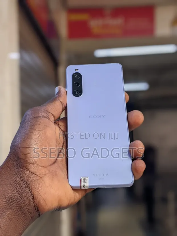 Sony Xperia 10 V 128GB Purple - 1