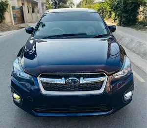 Subaru Impreza 2.0i 5-dr 2013 Blue