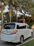 Toyota Vellfire V 2.4 4WD 7-Seater 2012 White - 4