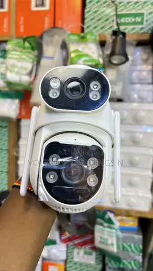 AI Solar Security Camera with 2 Lenses